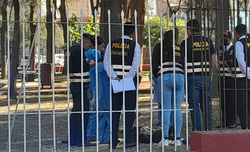 Hallan restos humanos en canal de avenida Independencia