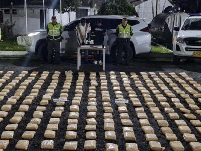 COLOMBIA: Capturan a chofer con carga de droga