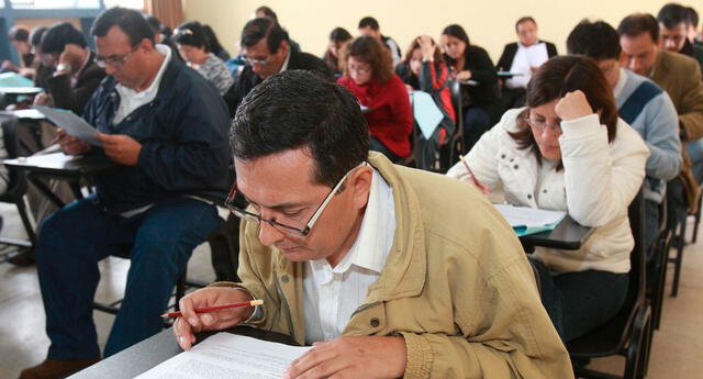 Rindieron examen para ascenso más de 102 mil profesores