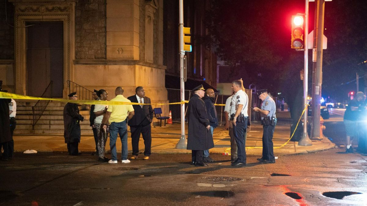 Un tiroteo en la ciudad de Filadelfia, dejó cuatro muertos y al menos ocho heridos