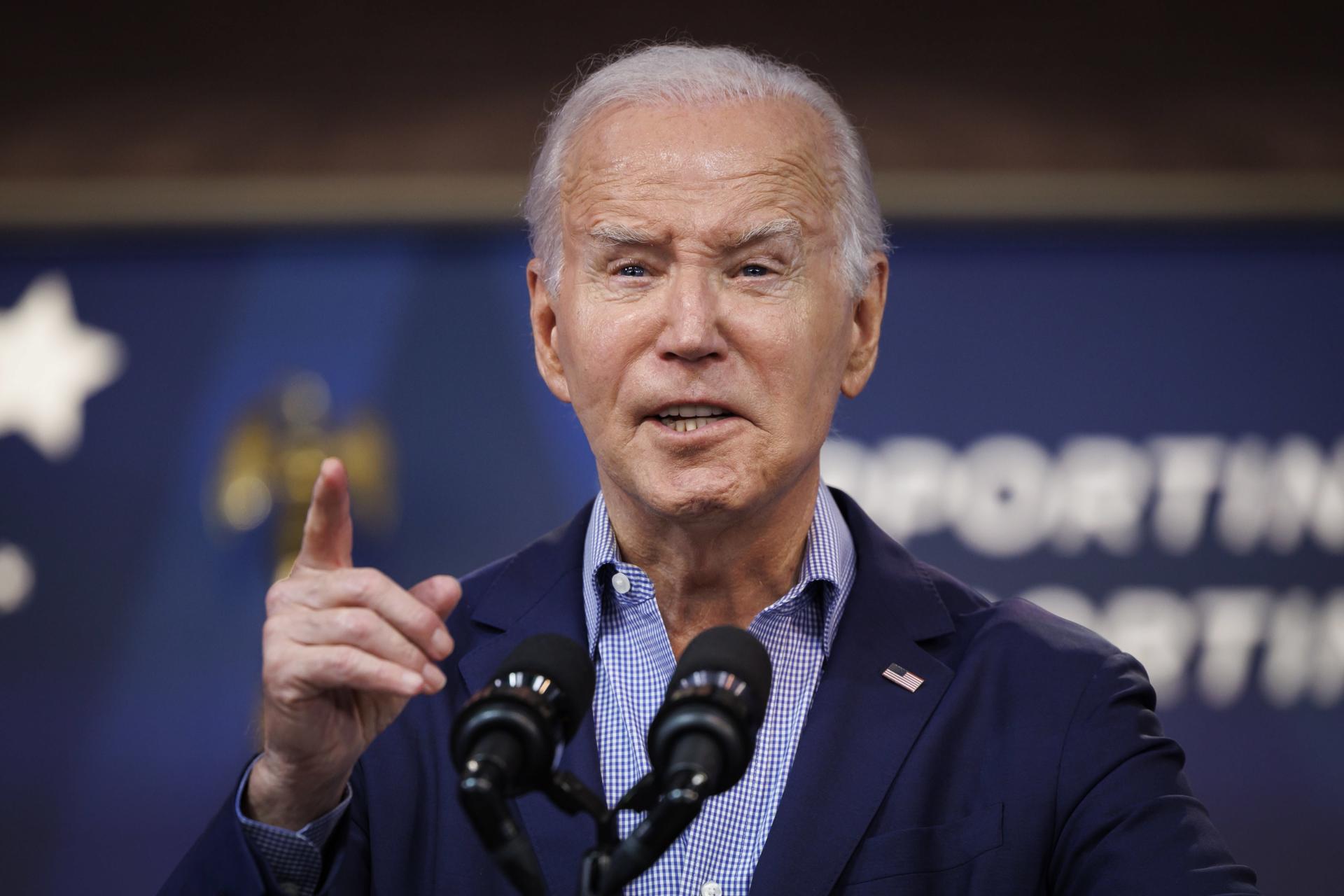 Biden anunciará envío de  bombas racimo a Ucrania