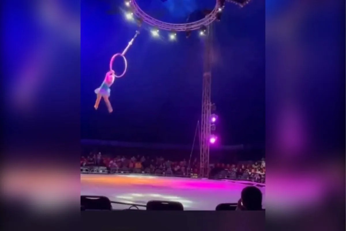 Trapecista cae desde 8 metros de altura durante función en circo en el distrito de Hunter