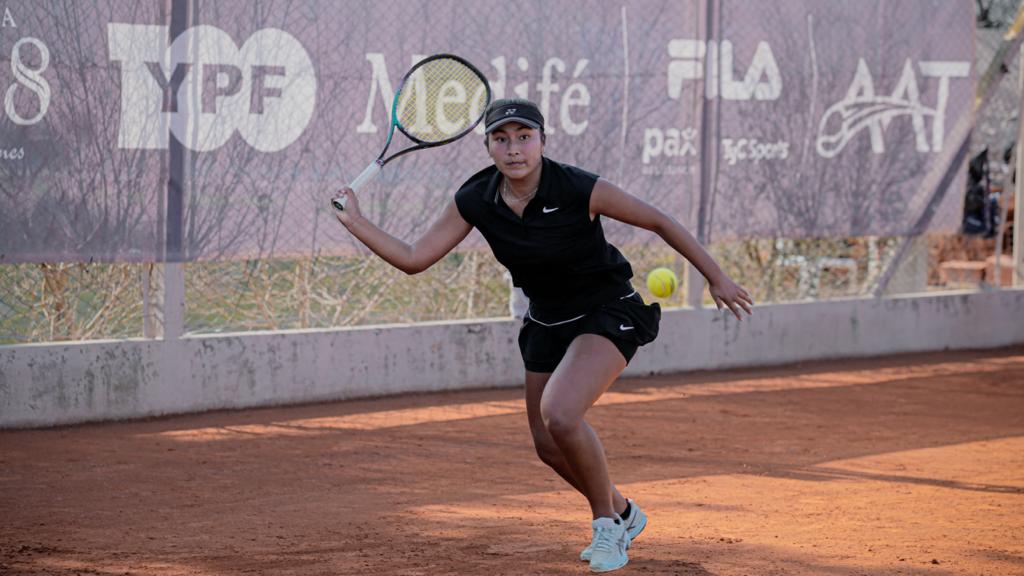 Romina Ccuno “pegó” duro a entrenadores de tenis