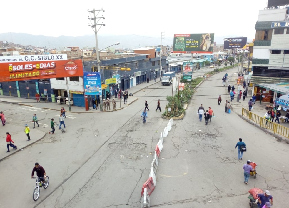 Comerciantes de Avelino Cáceres adulteran documentos y trabajan en informalidad