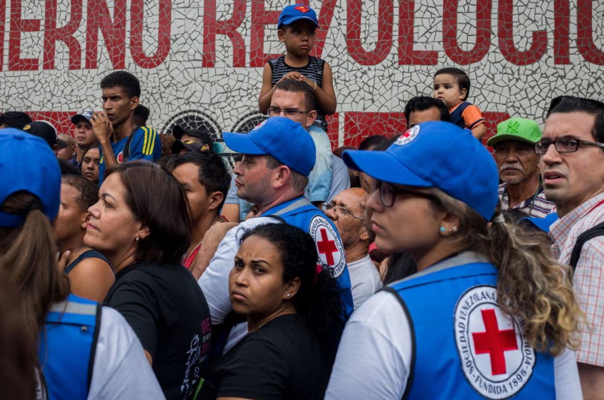 Nicolás Maduro interviene la Cruz Roja en Venezuela