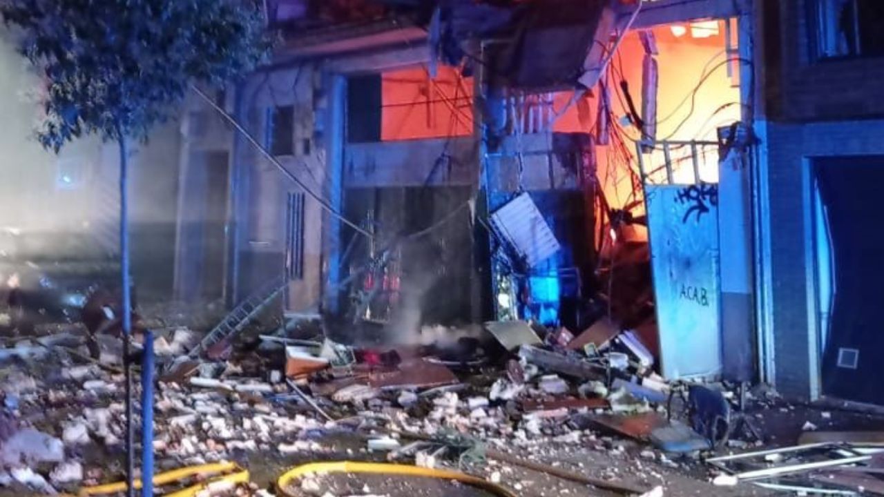 Fuerte explosión en edificio dejó un muerto y 14 heridos en España