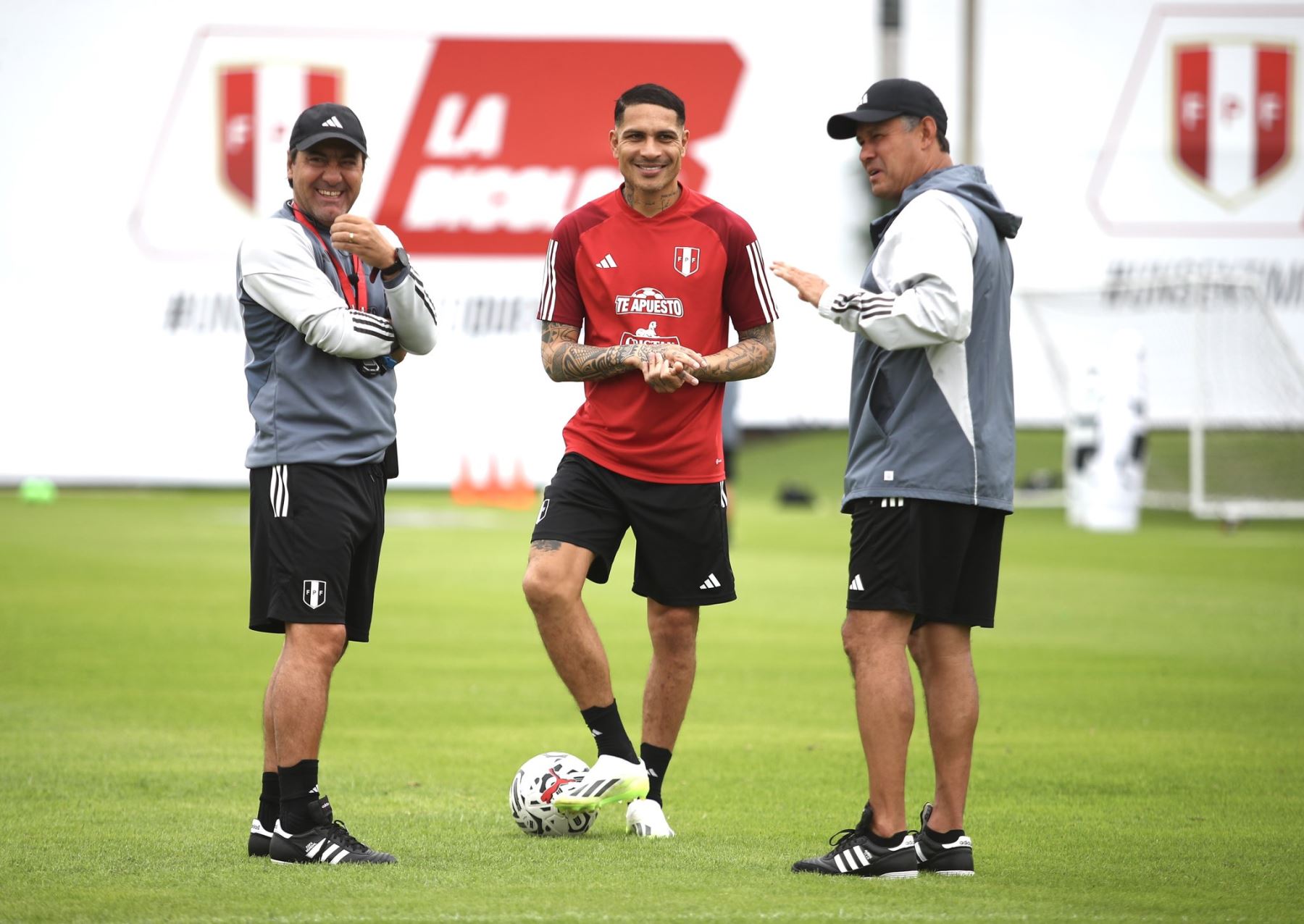 Lesiones clave sacuden a la selección de fútbol