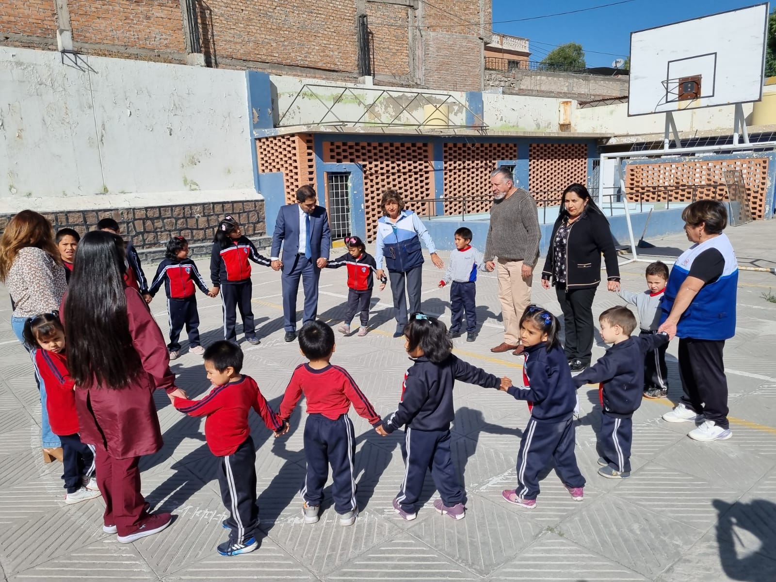 Niños del albergue Chaves de la Rosa participaron en simulacro multipeligro