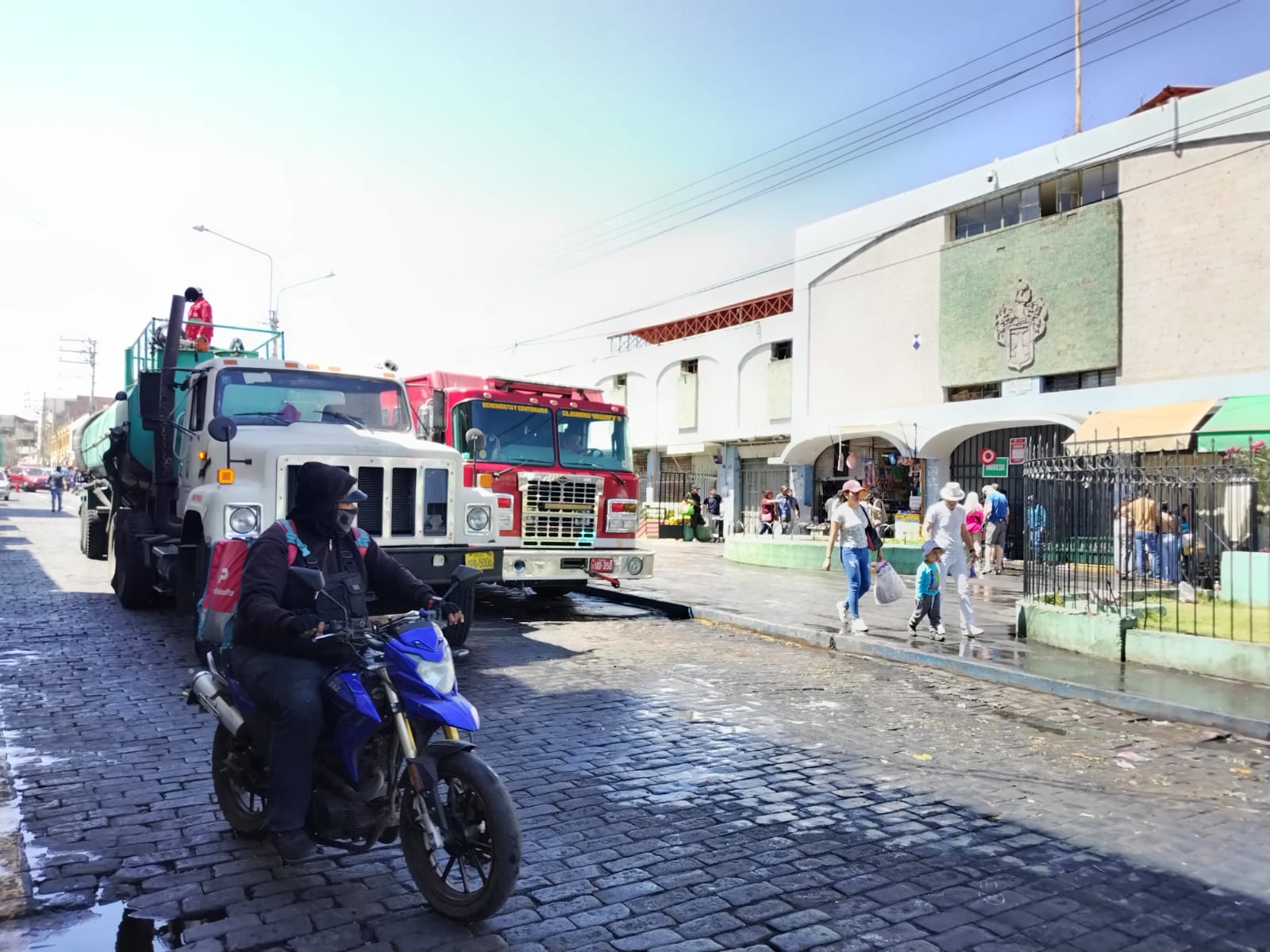 Mercado San Camilo cerró sus puertas por limpieza