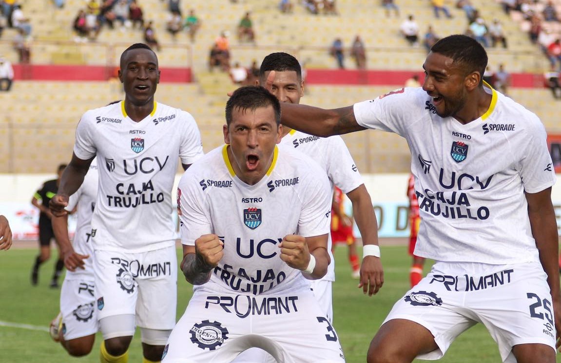 César Vallejo con la dirección de Mosquera goleó 5-0 a Atlético Grau