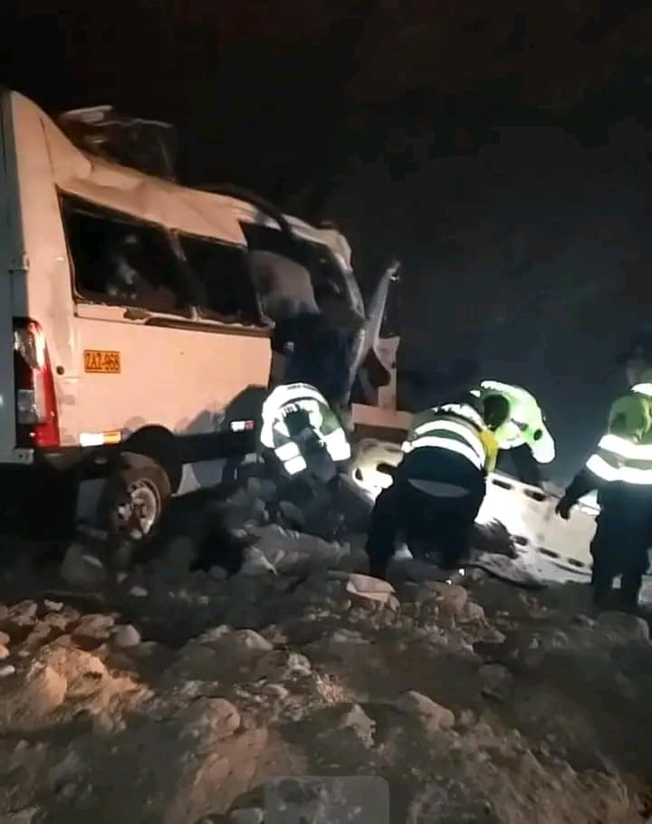 Fallecen 10 personas en accidente de tránsito en carretera Panamericana Sur