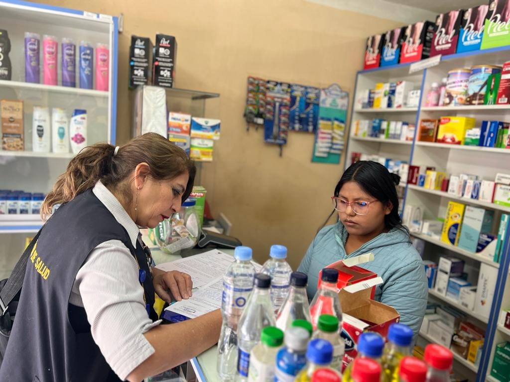 Inician campaña de cierre de farmacias que incumplan requisitos de funcionamiento