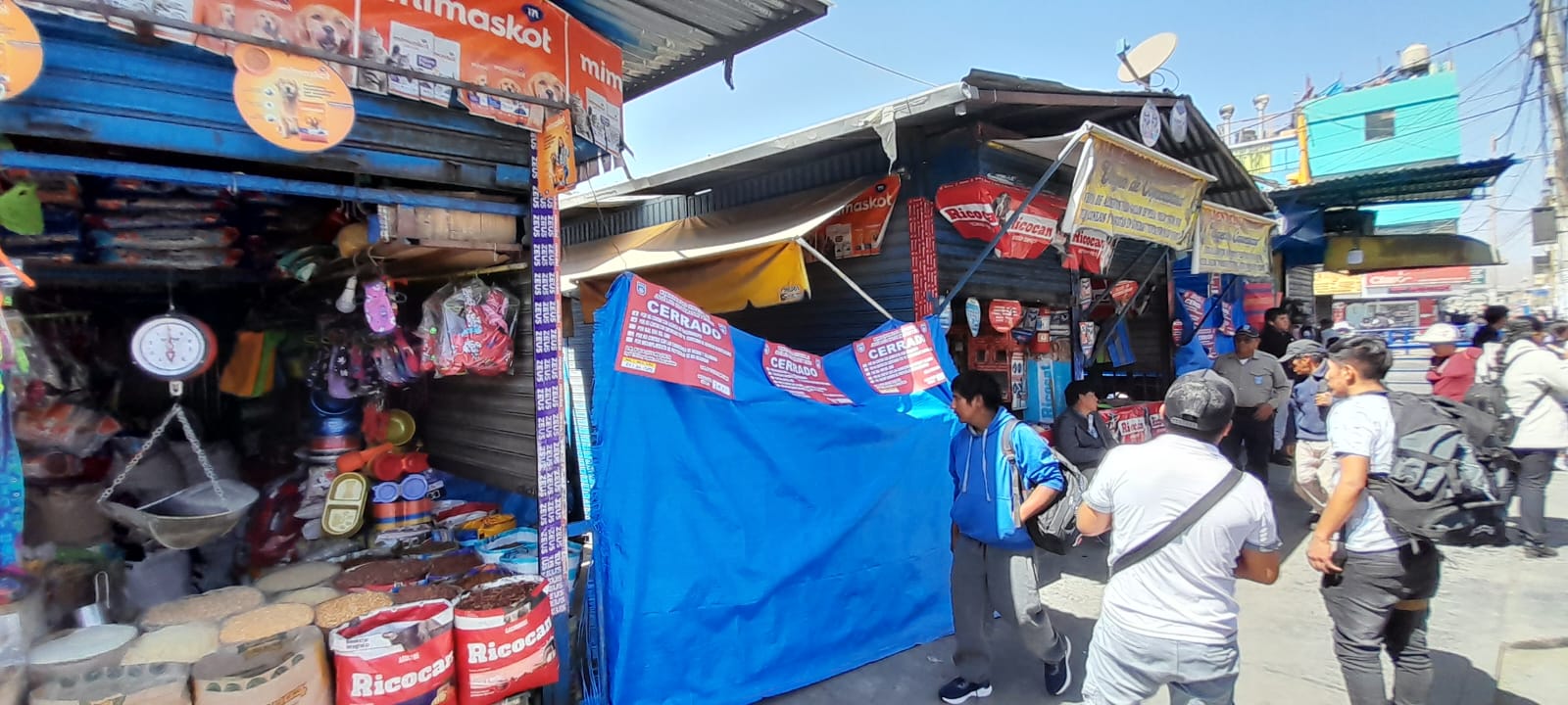 Clausuran cuarto mercado informal de plataforma Avelino Cáceres