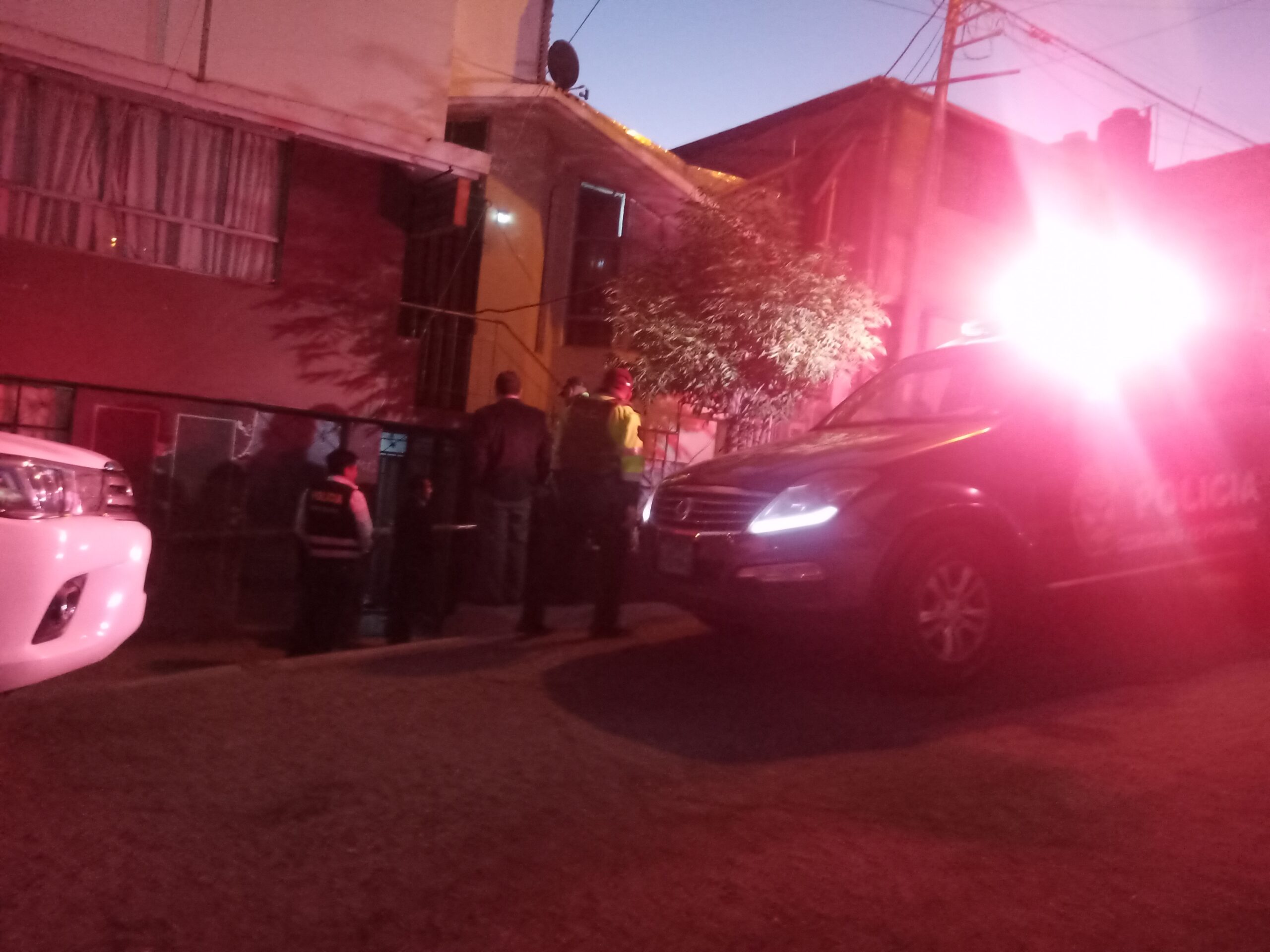 Varón mata a su pareja y huye en Miraflores