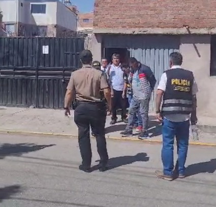 Detienen a dos personas que habrían participado en robo de 92 mil dólares