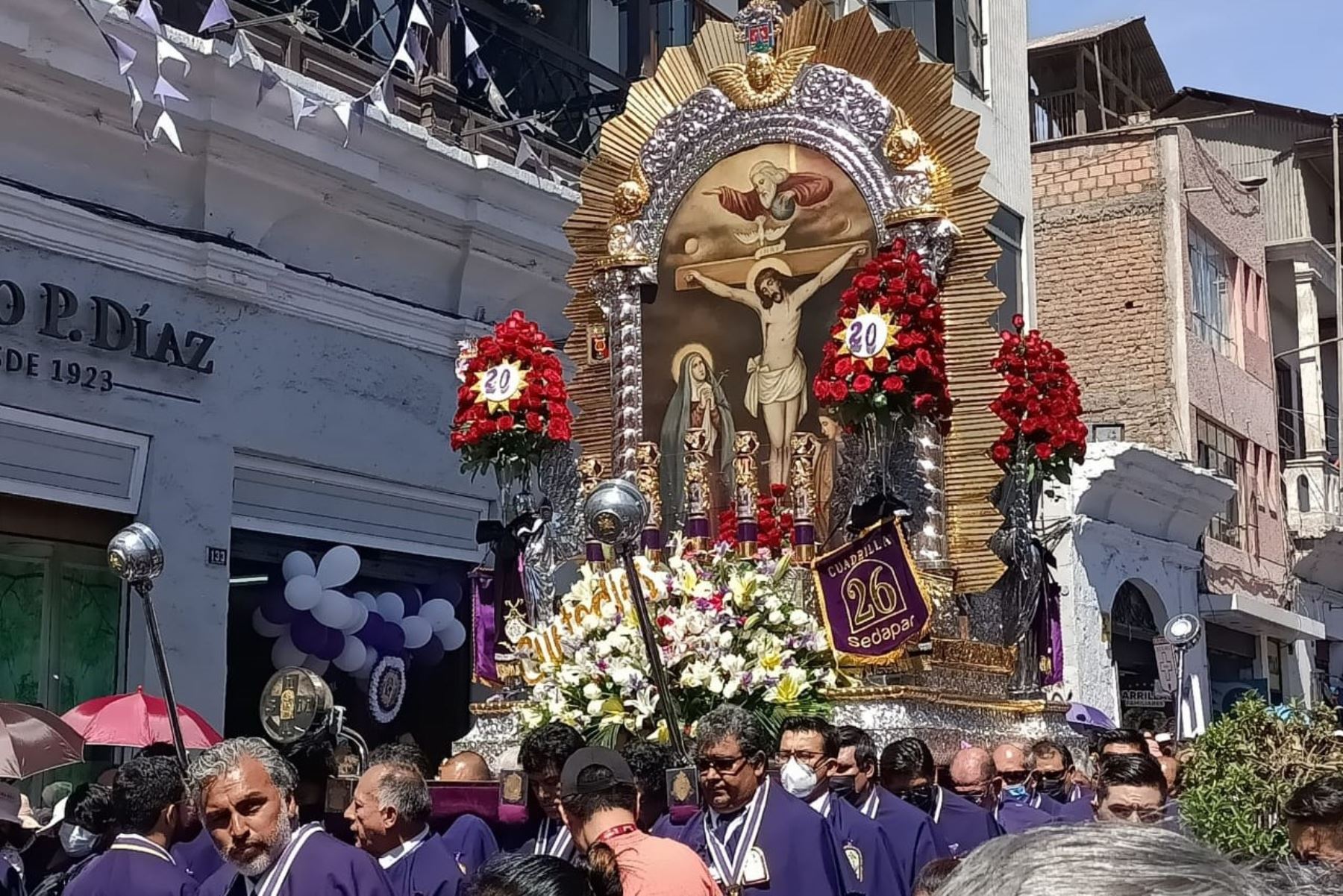 Hoy se realiza segunda procesión en honor al Señor de los Milagros