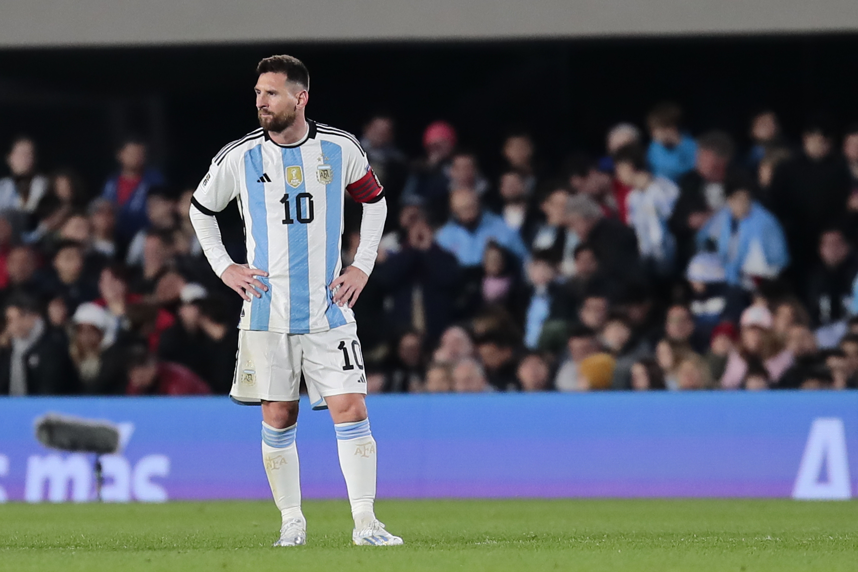 Messi no jugaría ante Perú el martes 17 de octubre