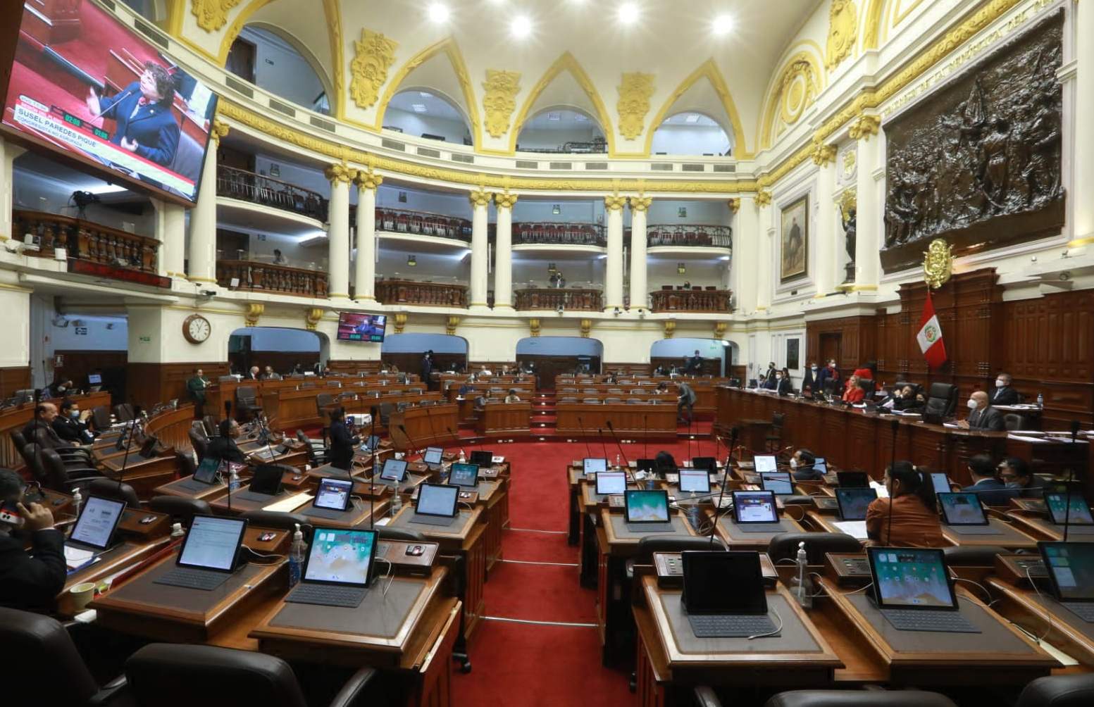 Piden que ministros de Defensa e Interior acudan al Congreso