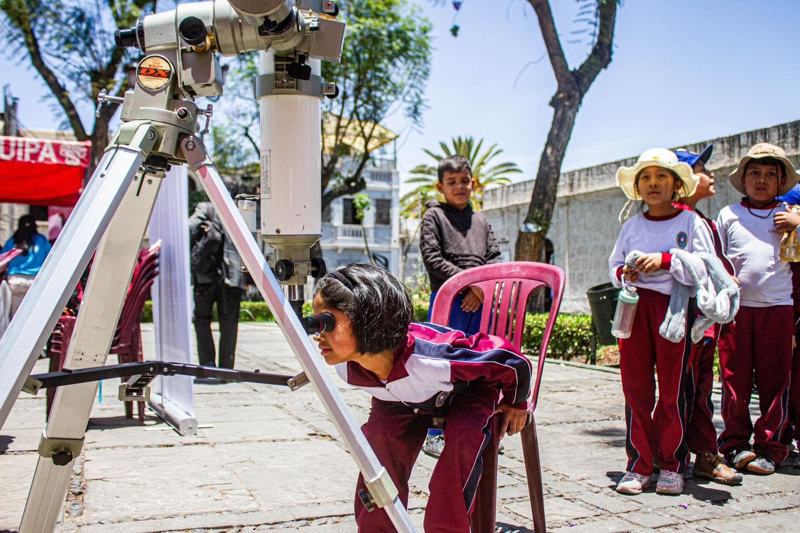 Feria Aeroespacial Pedro Paulet se realizó en plaza San Francisco