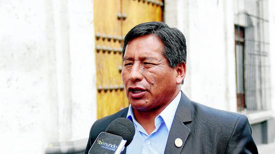 Alcalde de Caylloma asegura que 60 obras serán perjudicadas por Ley 31876