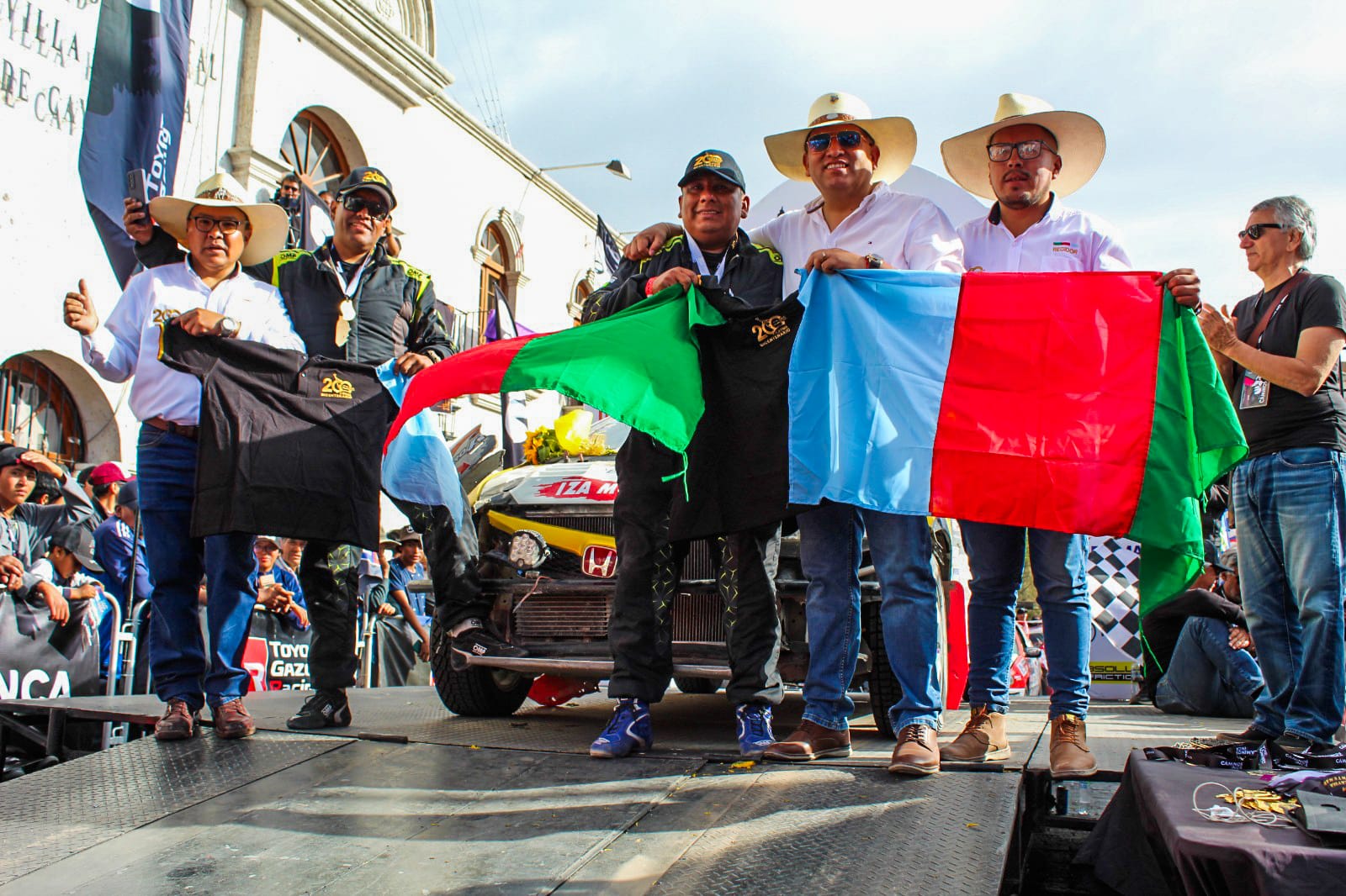 Fuchs ganó Caminos del Inca que tuvo su llegada en la Plaza de Cayma