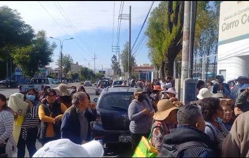 Hospital Municipal detiene su servicio por no pago de  EsSalud