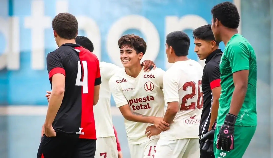 Reserva del FBC Melgar fue derrotado 4-1 ante Universitario por semifinales