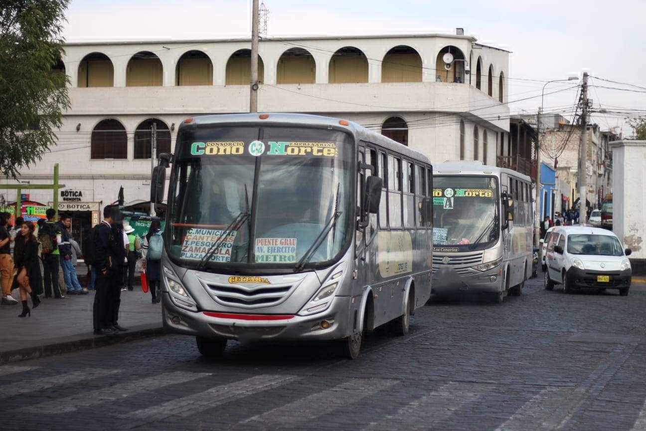 Evalúan denuncia contra el exgerente de Transportes