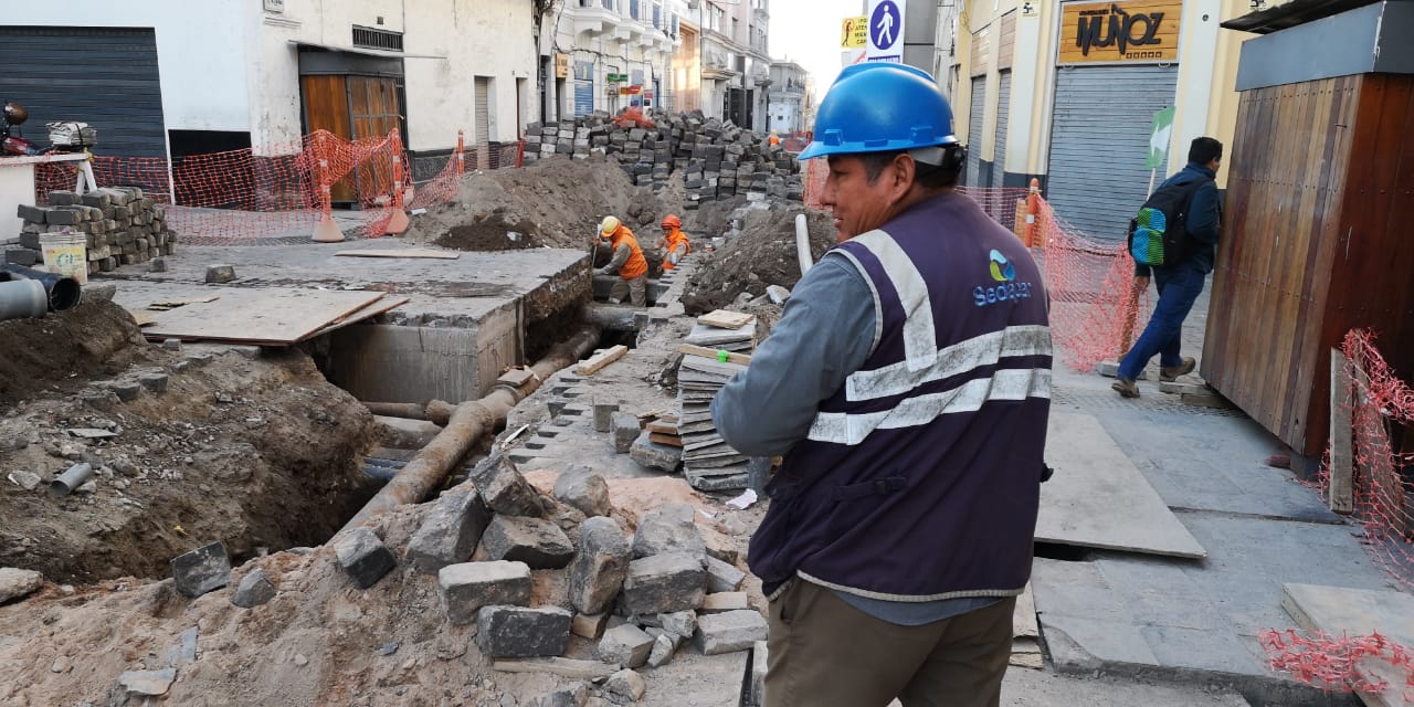 Servicio de agua potable amenazado por estrés hídrico y tuberías en mal estado