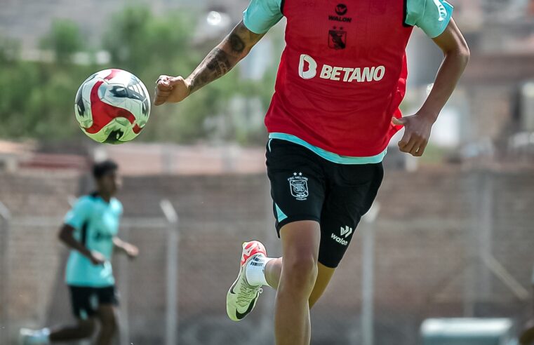 Plantel “rojinegro” no para de entrenar