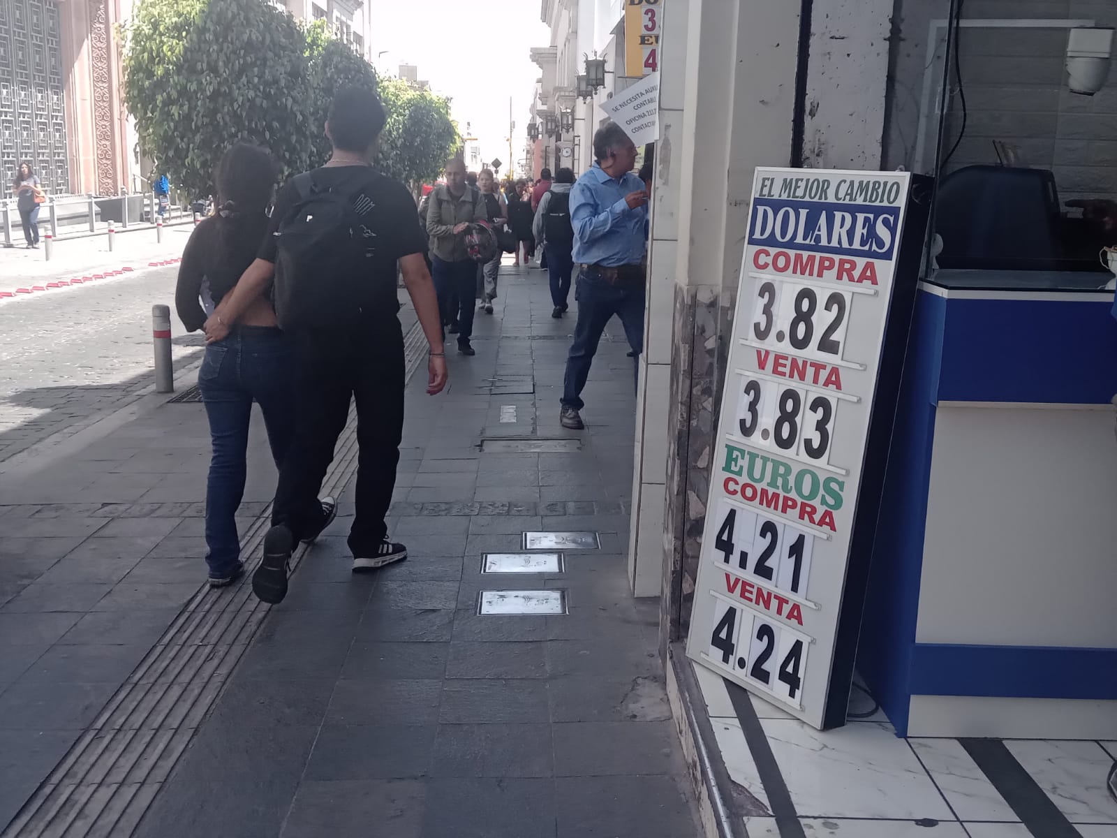 Arequipa: Cambistas están más propensos a sufrir asaltos