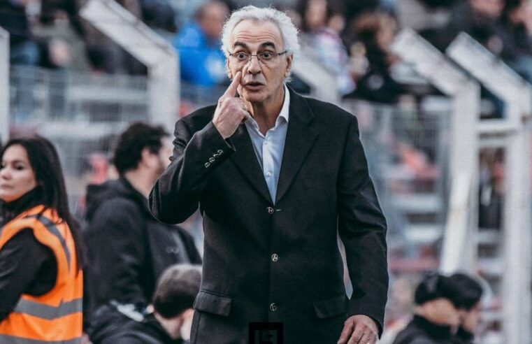 Llega Fossati para ponerse el buzo de la selección