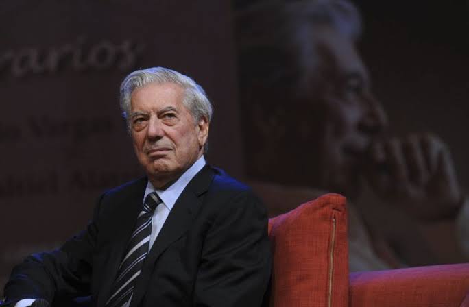 LA DESPEDIDA DE VARGAS LLOSA