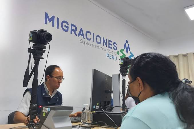 Migraciones prohíbe el ingreso a más de 2100 extranjeros