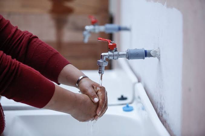 Islay y Camaná sin servicio de agua potable por falta de previsión