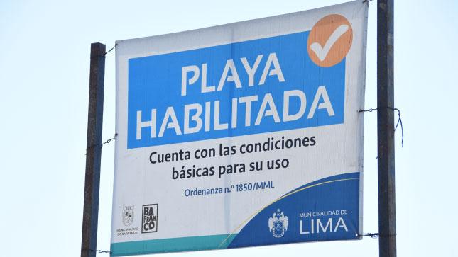 EN VERANO, DISFRUTE DE LA PLAYA SIN DESCUIDAR SU SALUD