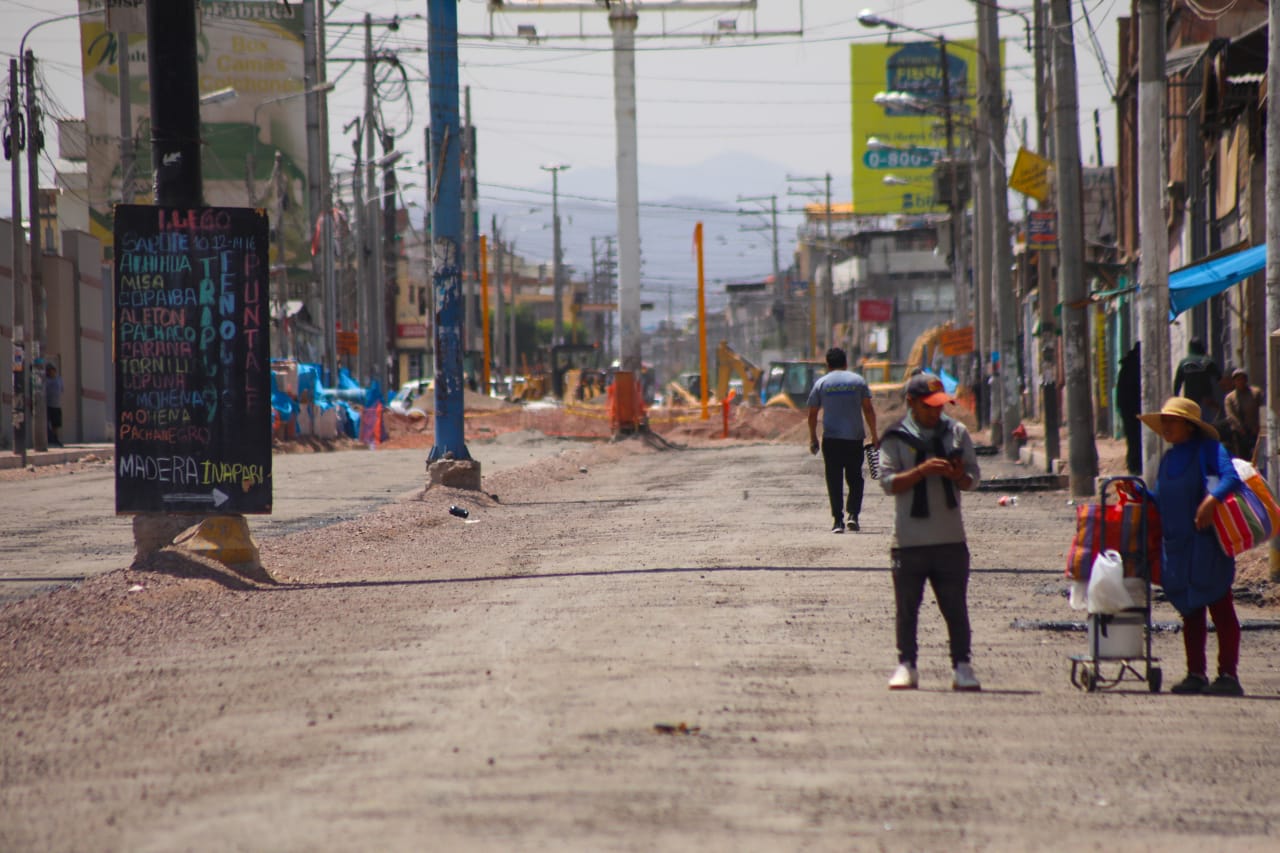 Avanzan los trabajos de mejoramiento de la Av. Jesús