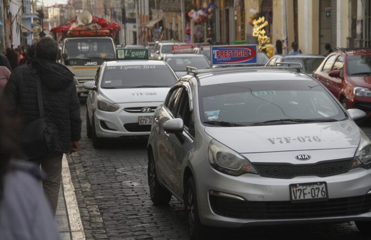 Más de 4 mil taxistas dependen de MTC para circular en Arequipa