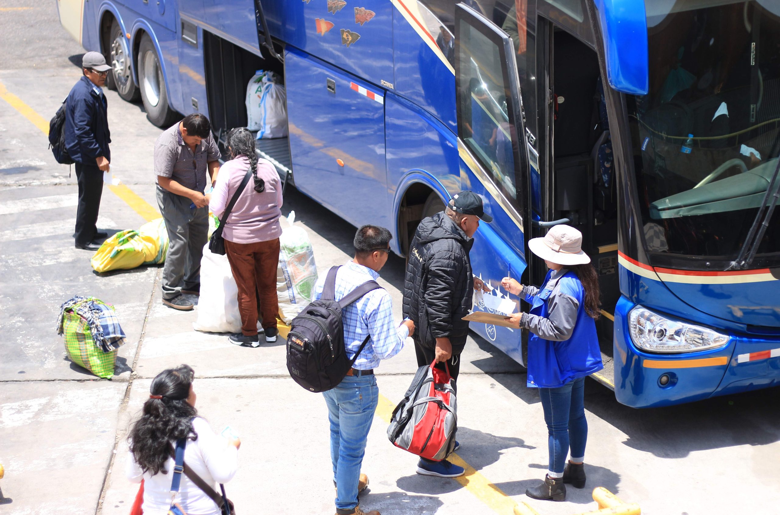 Exhortan mayor control del transporte interprovincial a playas de la región