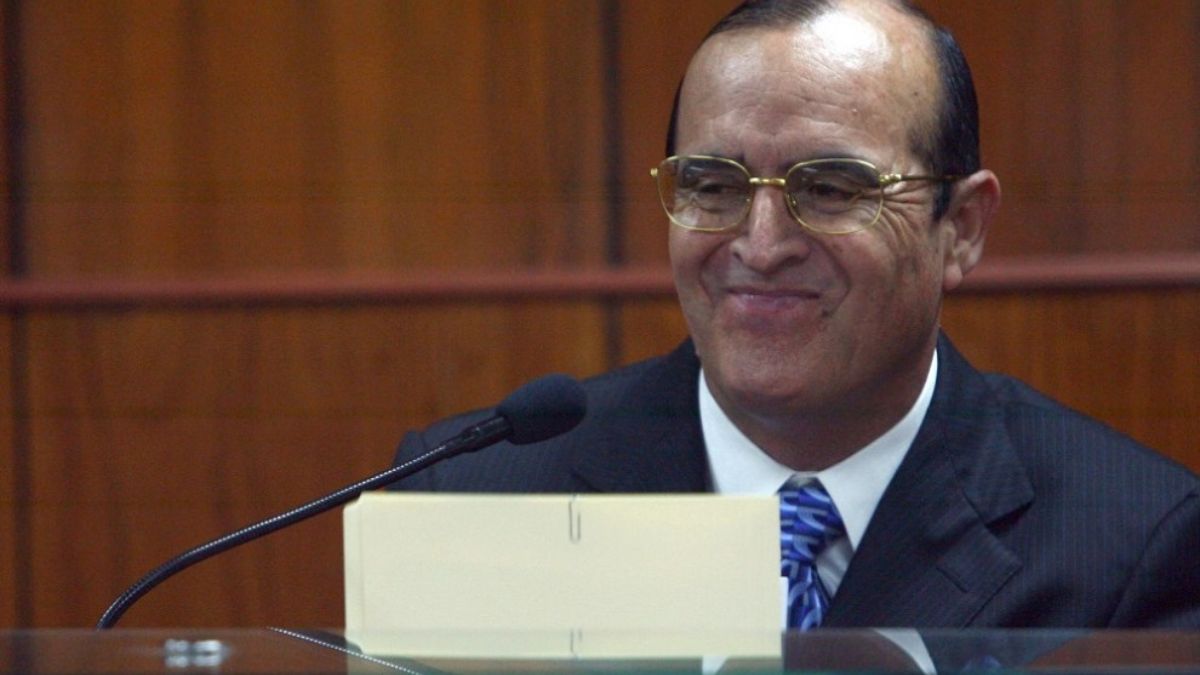 Vladimiro Montesinos acepta que participó en 16 asesinatos y pide reducción de pena