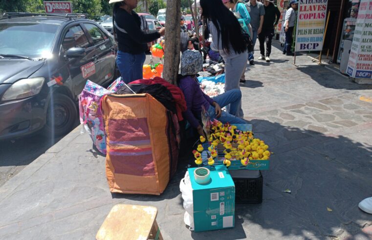 Ambulantes producen mayor cantidad de desperdicios en Centro Histórico