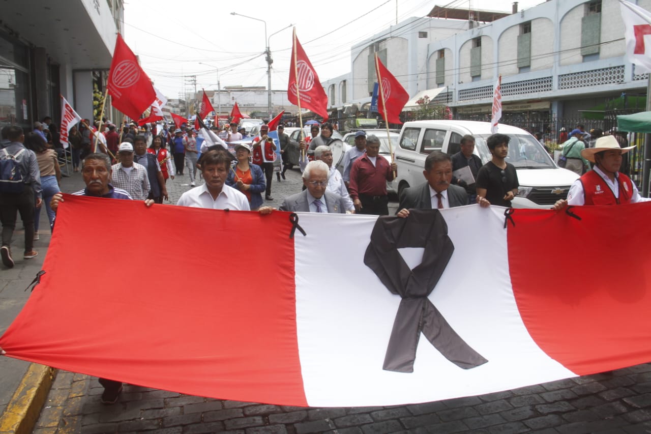 FDTA realizó marcha por calles céntricas de la ciudad