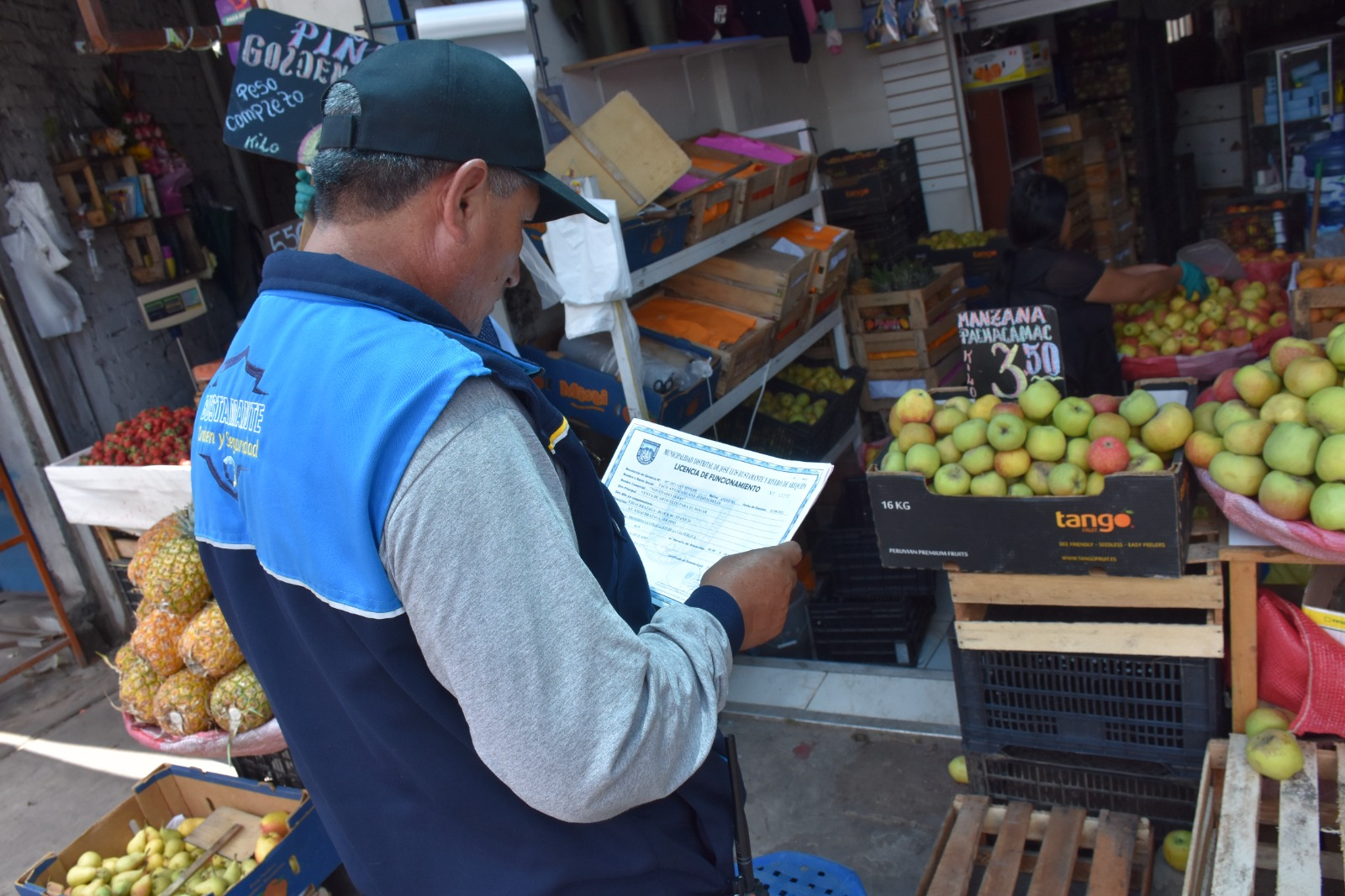 Vencen plazos para formalización de mercados en Avelino Cáceres