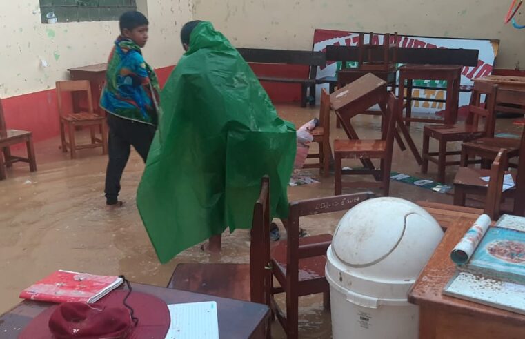 Lluvias causaron daños materiales en dos colegios, viviendas y vías