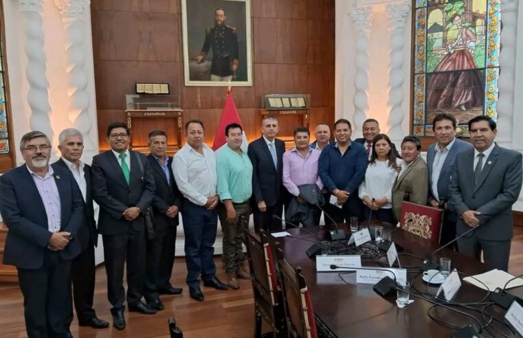 Alcaldes y gobierno central se unen en lucha contra delincuencia