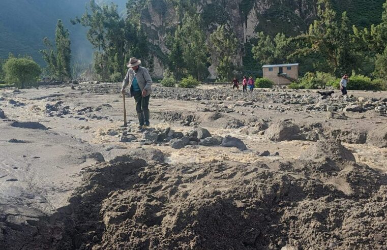 Seis provincias de Arequipa en alerta roja ante lluvias 