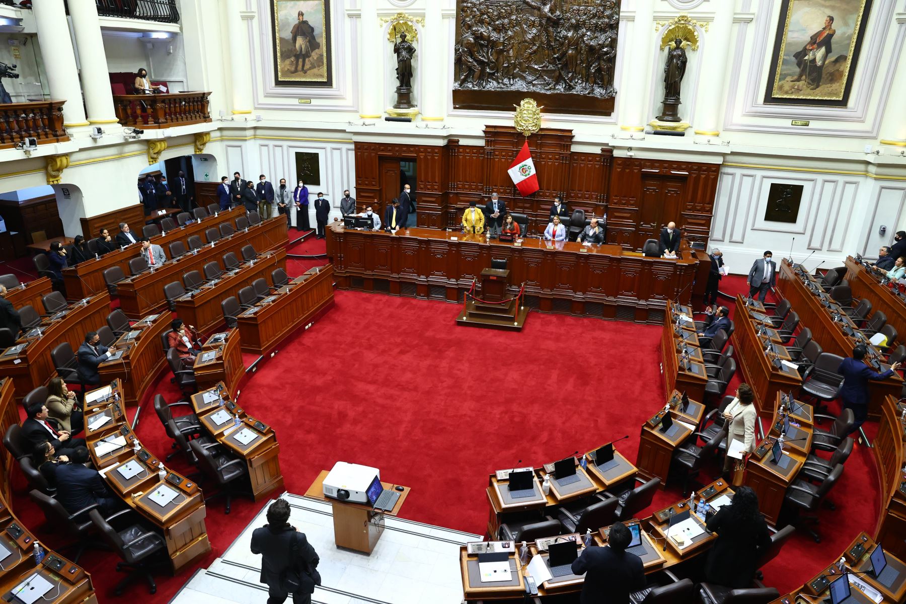 Congreso aprueba dictamen que limita alcances de delitos de lesa humanidad