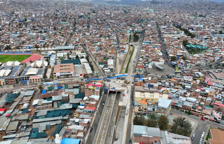 Eje del Bicentenario retrasado por cambio de cables de telefonía