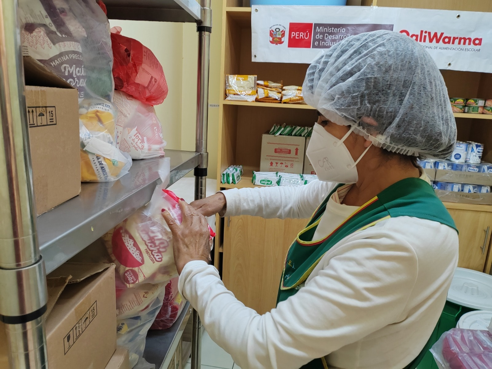 Huaicos dificultaron llegada de alimentos a colegio en La Unión