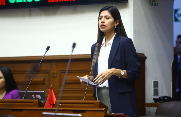 Congresista por Arequipa es la más joven y podrá postular al Senado